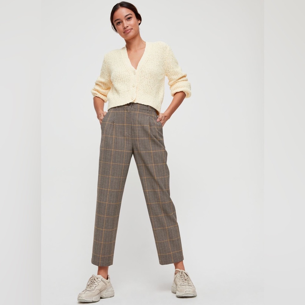Aritzia - Little Moon- Plaid pleated trousers